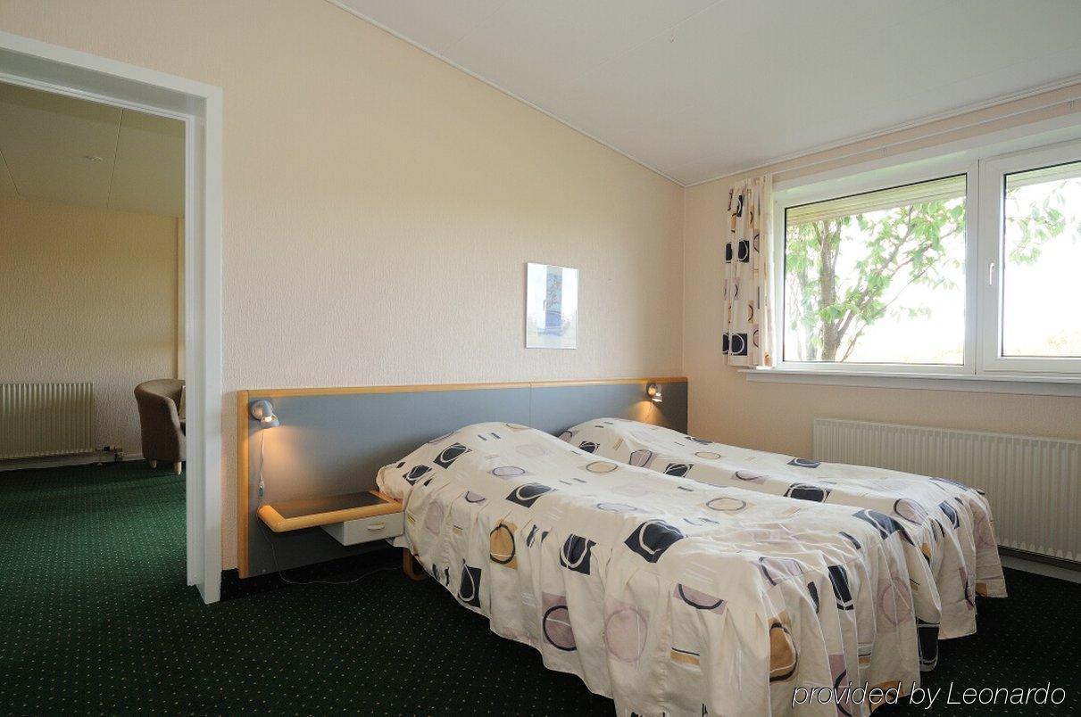 Hotel Vissenbjerg Storkro Exterior photo